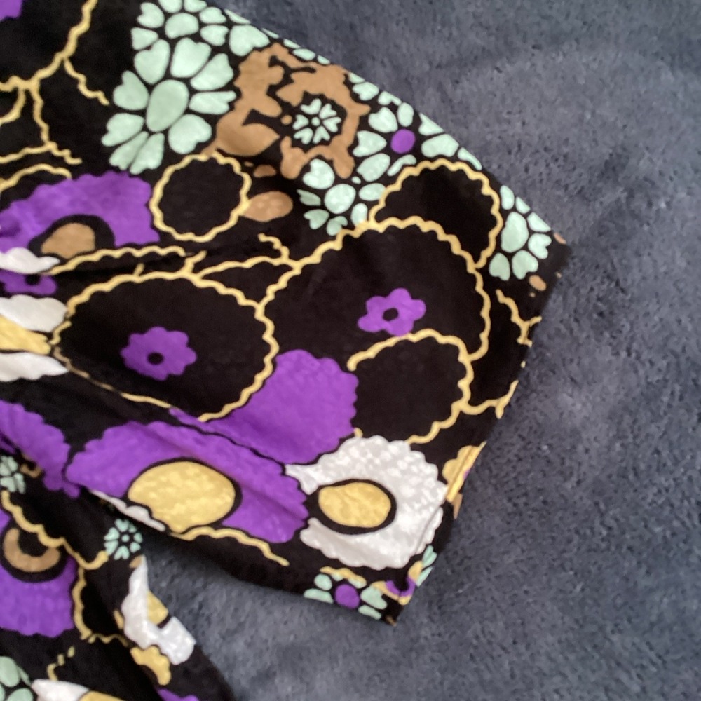 Ted Baker London Black Yvonn Exaggerated Shoulder Floral Crepe Top‎ Size 1 - Picture 5 of 16